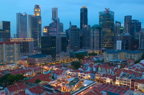 500 x 333 Chinatown and skyline Singapore