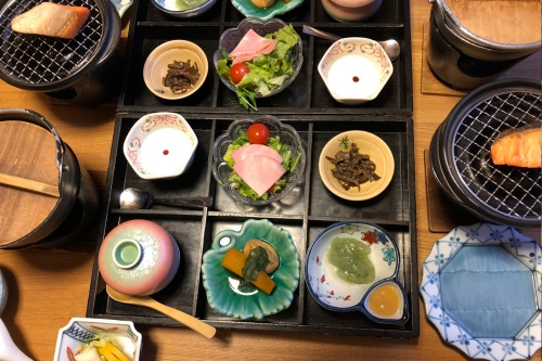 500 x 333 Kaiseki dinner in ryokan