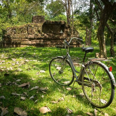 Cycling, Anuradhapura, Sri Lanka