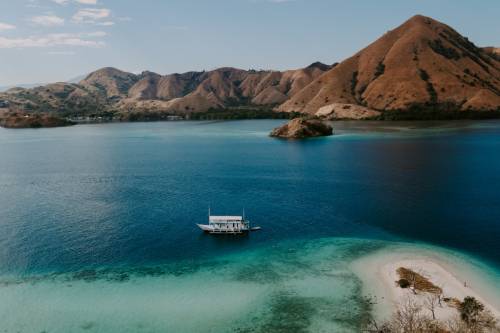 Day 10 Cruise through Komodo National Park