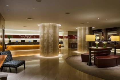 Hilton Tokyo Lobby