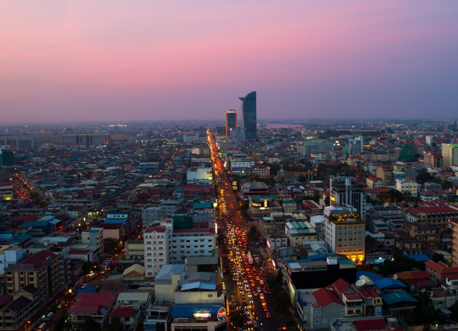 Phnom Penh night