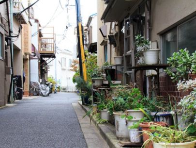 Quiet streets in Yanaka distict Tokyo Listing Box