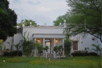 Shahpura Bagh Exterior